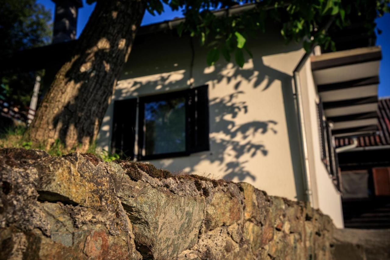 Kuća za odmor, Ferienhaus, Holiday home RUGAŠ Orahovica Exterior foto