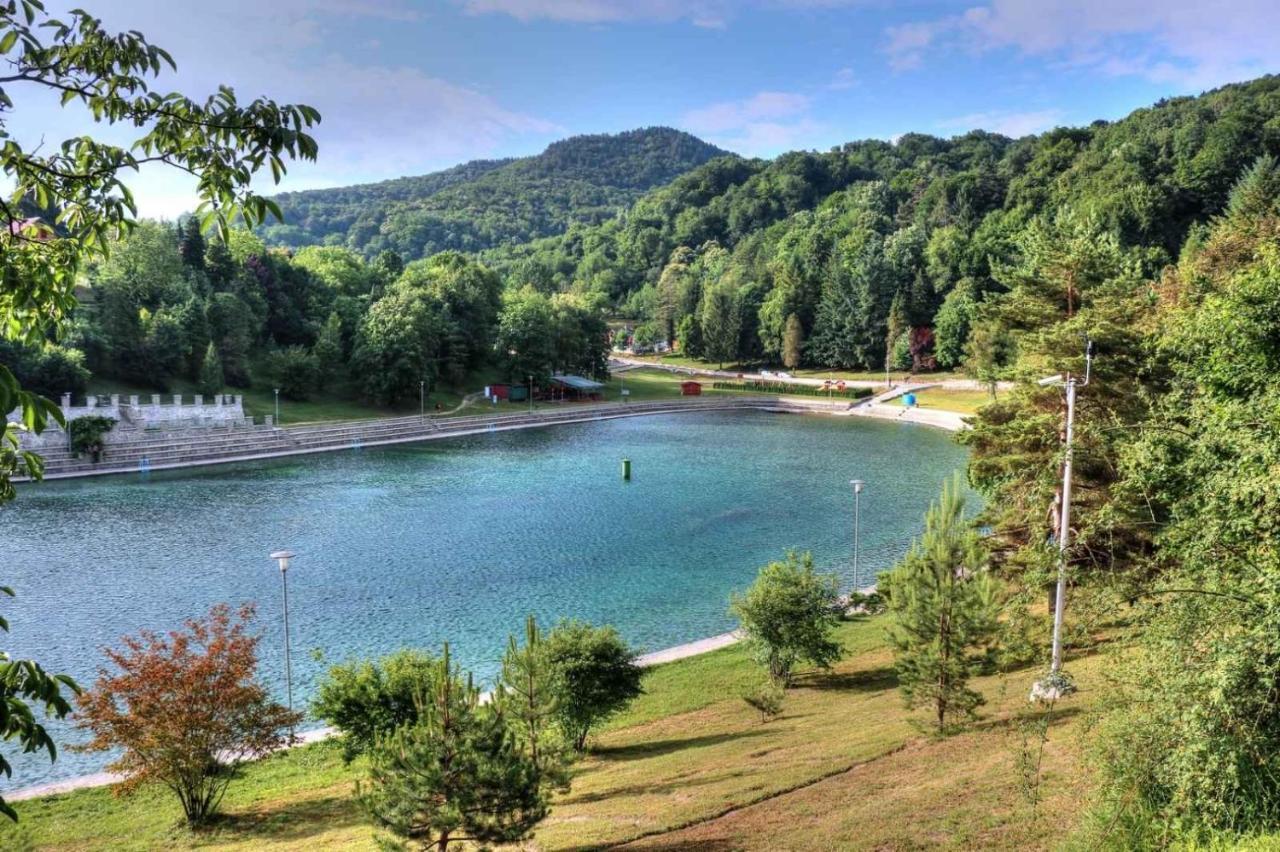 Kuća za odmor, Ferienhaus, Holiday home RUGAŠ Orahovica Exterior foto